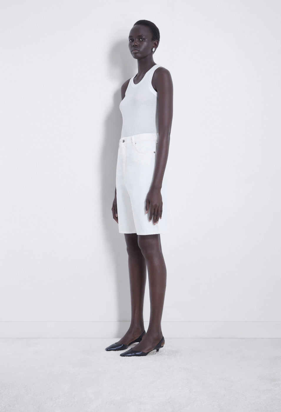 ISU DENIM SHORT WHITE